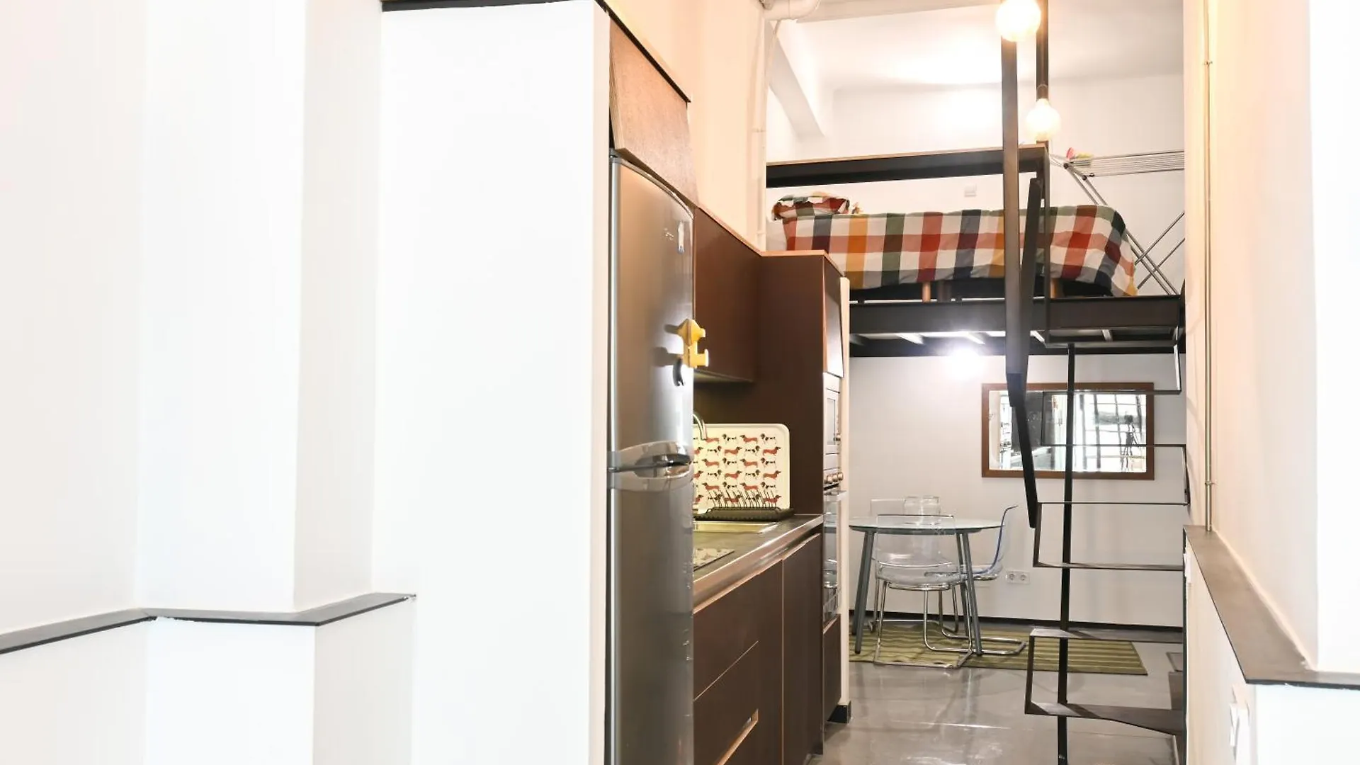 Lejlighed Coqueto Y Acogedor Apartamento Temporal Con Estilo En Madrid Fov16